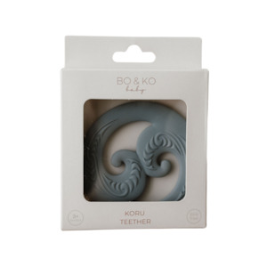 Te Reo Maori: Koru Teether | Duck Egg Blue