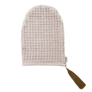 MARKET DAY - Numero 74 Bath Glove | Powder