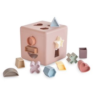 Mushie: Mushie Toy | Shape Sorting Box PETAL