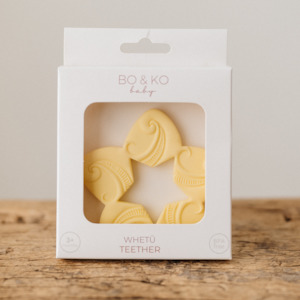 Te Reo Maori: Whetū Teether | Lemon
