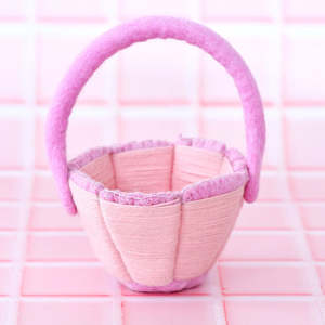 Easter: Easter Egg Hunt Basket Petite | Pink