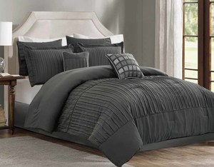 Products: BRAND NEW 7 piece pleated comforter set 201