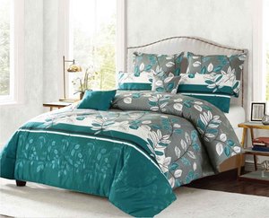 7 piece OVERSIZED PRINT comforter set