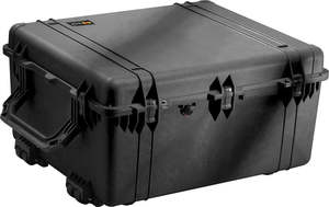 Pelican Cases - 1690 Protector Case - Internal dimensions: 765 x 638 x 390 mm.