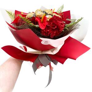 Christmas Chocolate & Florals Bouquet
