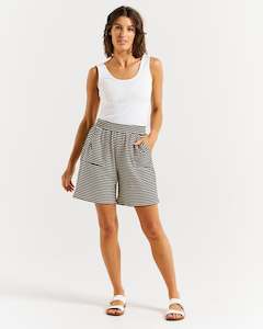 Betty Basics Harvard Short Cream/Black stripe