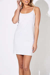 Eb & Ive Basic Slip -White