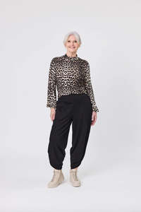 Lemon Tree Lenore Pant in Black