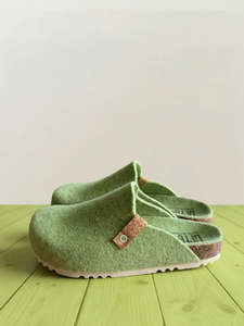 Footwear: Dr Feet Hef Lime Slipper