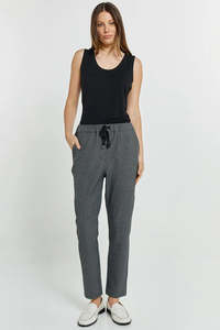Betty Basics Kenzie Jogger