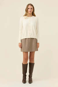 Cardis: Isle of mine Darby Cardi- Ivory