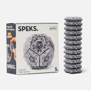 Speks: SET OF 12 SLATE MAGNETIC PENTAGONS