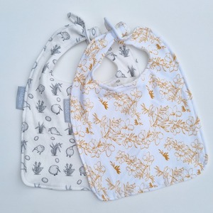 bib: Classic Knot Bib