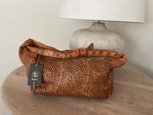 Sale: Italian handbag