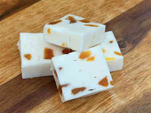 Carousel: Apricot Nougat