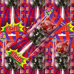 Novelty Lollies: Giant Gummy Bear
