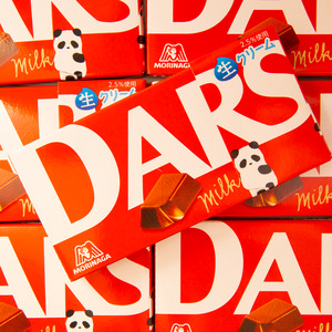 Milk Chocolate: Dars Milk Chocolate