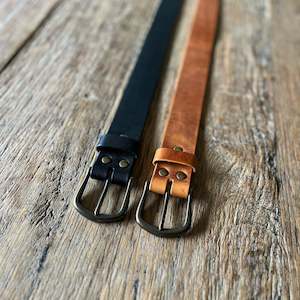 Accessories: Classic 1.5" Belt | Single Prong Buckle