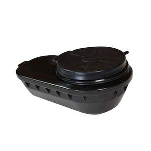 Pyranha Nz: Pyranha Bow Mini Hatch - Type 1