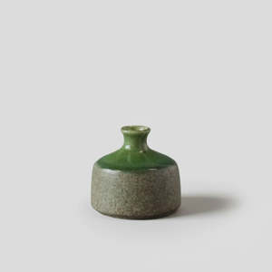 New: Green Round Vase