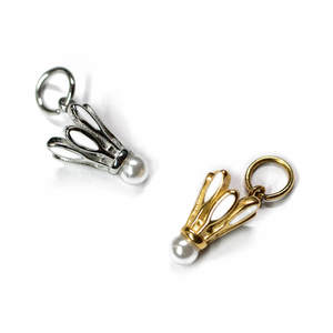 Products: Pearl Shuttle Charm