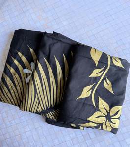 Lavalavas Sarong: Bordered Lavas