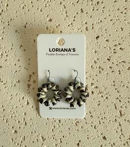 NAHLA SHELL Earrings