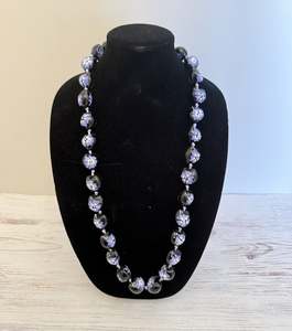 KUIKUI NUT SHELL NECKLACE