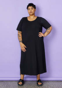 Master Dress - Black