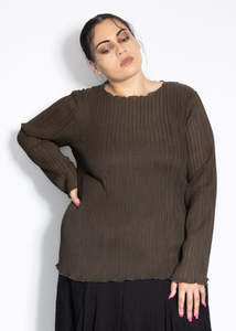 Sale: Last Ones Size 2XL - Outlet - Freddie Layer Top - Olive Pleats