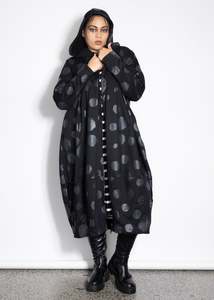 Sculpture Coat - Black Spot