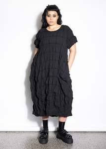 M 1: Elsey Dress - Black