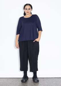 M 1: Shortie Tee - Navy