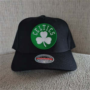 MITCHELL & NESS CELTICS SNAPBACK - BLACK/GREEN