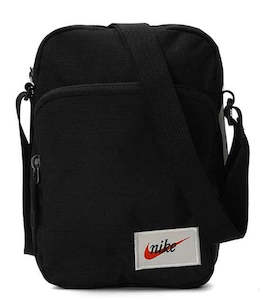 Bags Backpacks: NIKE HERITAGE SLING BAG - black/white