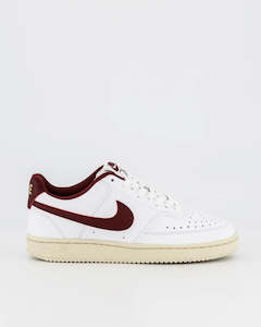 Nike: NIKE WOMENS COURT VISION LOW NN - WHITE/TEAM RED MUSLIN