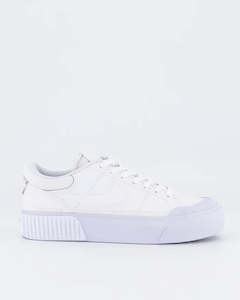 Nike: NIKE WOMENS COURT LEGACY LIFT - WHITE/WHITE