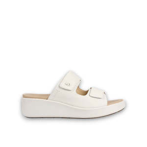 Womens Casual: HUSH PUPPIES SPECTACULAR - WHITE