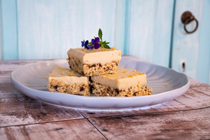 Products: Lemon Slice Lotta Love