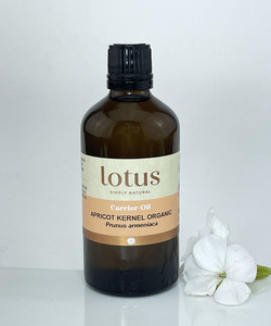 Products: Apricot Organic Oil - 1 Litre