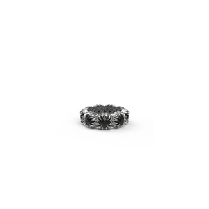Gifts For Her: BABY CLAW ETERNITY RING