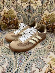 Shoes Preloved: Adidas Trainers