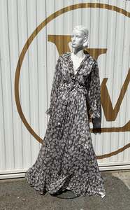 Sabina Musayev Luan Top