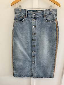 Denim Preloved: Camilla & Marc Denim Skirt