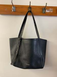 Accessories Preloved: Yu Mei Sarah Tote