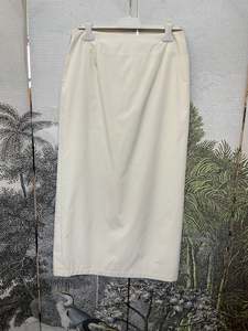 Shorts Skirts Preloved: Wynn Hamlyn