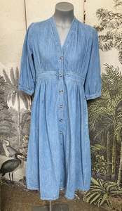 Dresses Preloved: Seventy & Mochi