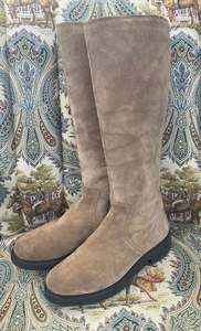 Shoes: Ecco
