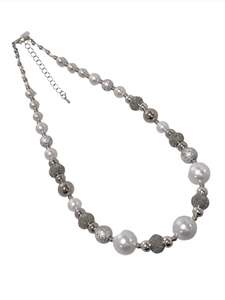 Eternal Pearls: Pearl Silver Large Bead Necklace