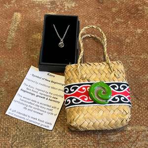 Kiwiana Small Kete Motif Koru Necklace